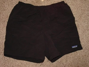¡Pantalones cortos negros Patagonia para hombre! Talla L - Imagen 1 de 5