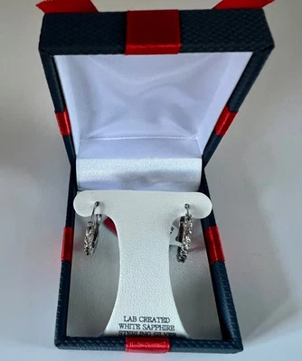 Nuevo en caja ~ Piedra de zafiro blanco creada en laboratorio ~ Pendientes de aro de plata de ley caja original Foto 1 de 4