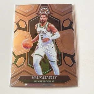 2023-24 Panini Mosaic - Malik Beasley #40 - NBA - Trading Card  - Picture 1 of 1