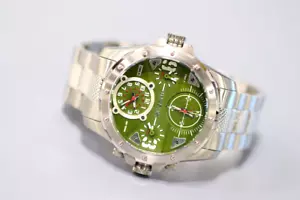 Reloj cronógrafo de cuarzo con esfera verde Invicta 31147 Coalition Forces para hombre - Imagen 1 de 7