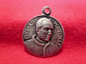Pope Pius XII Medal Holy Year 1950 FRANCE 3/4" Dia "You Have Redeemed the World" - Picture 1 of 2