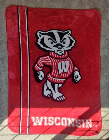 Wisconsin Badgers Fleece Throw Blanket Bucky. 61" x 46" Cover