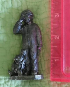 Escultura de niño de peltre de Navidad Michael Ricker 1990 vintage lista de deseos coleccionable - Imagen 1 de 4