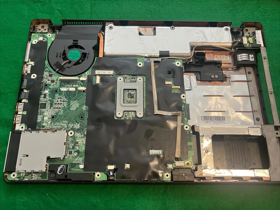 Placa madre Gateway MD2614U AMD Turion X2 RM-72 2,1 GHz DDR2 @10A4 Foto 1 de 4