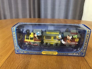 NEW DISNEY THEME PARK EDITION ENGINEER MICKEY TRAIN SET NIB - Picture 1 of 10