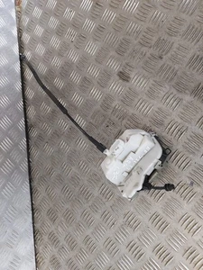 Serrure fermeture porte arrière gauche - CITROEN C3 I (1) - De 10-2005 à 12-2010 - Picture 1 of 4