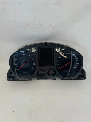 VW5* VW Passat Variant BJ09 Tacho Kombiinstrument 3C0920871D - Bild 1 von 4