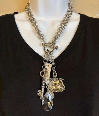 Collar CHICO'S Multi-Dijes Tono Plata 35 Años Audaz Aniversario Nuevo con Etiquetas Elegante Foto 1 de 4