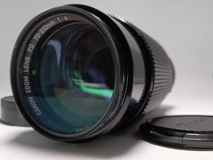 [AS IS] Canon New FD NFD 70-210mm f/4 Manual Focus Zoom Lens From Japan  - Picture 1 of 15