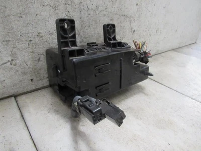 01 02 03 CAJA DE FUSIBLES MOTOR INFINITI QX4 Foto 1 de 4