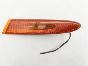 2004 - 2007 Jaguar XJ8 XJR Front BUMPER DRIVER SIDE Marker Light Amber OEM XLNT - Picture 1 of 5