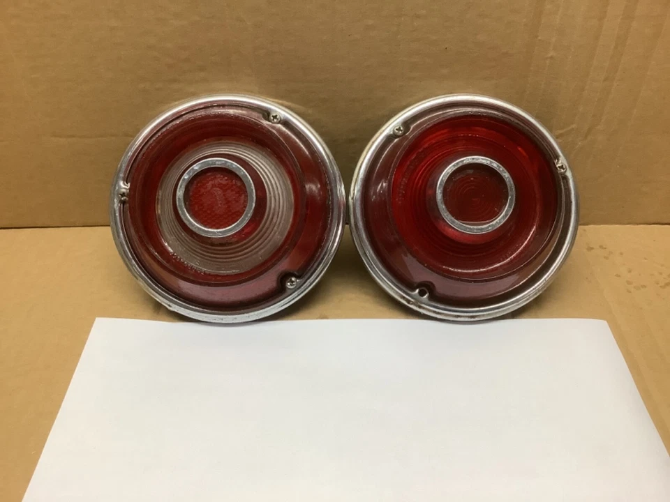 65 66 Vintage CHEVY CORVAIR MONZA LANTERNA TRASEIRA E LUZ DE RÉ Conjunto MUITO RARO - Imagem 1 de 4