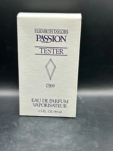 ELIZABETH TAYLOR'S PASSION 44ML EDP SPRAY (NEW WITH WHITE BOX) - Picture 1 of 6