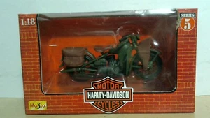 Harley Davidson Series 5 Maisto 1942 WLA Flathead Replica 1998 1:18 Item #31360 - Picture 1 of 9