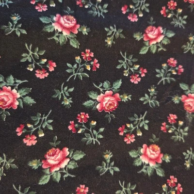 Pretty Vintage Cranston Print Works Small Pink Country Roses on Black 4 Yds x 43 - Image 1 of 4