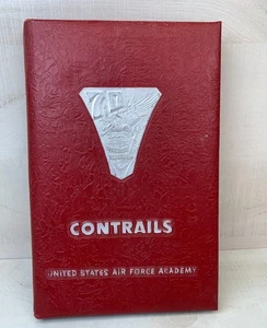 Rare 1970 Contrails The Air Force Academy Cadet Calendar USAFA - Picture 1 of 9