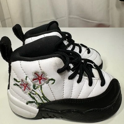 Nike Air Jordan Retro Niño Infantil Floral DR6955-100 Talla 5C 1 Año Foto 1 de 4