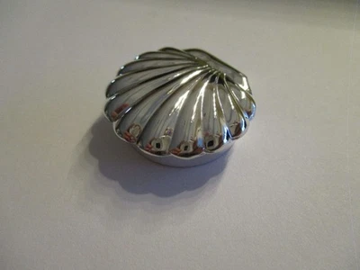 Caja de pastillas de plata de ley estilo concha magnífico estilo soild plata 925 Foto 1 de 4