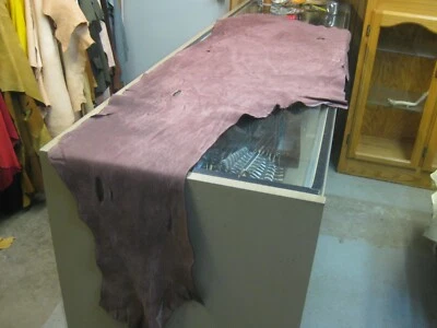 Cuero de búfalo de grano superior # 0012451 fila 23 Foto 1 de 4