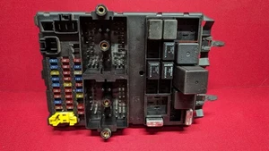 2000 2001 Jeep Grand Cherokee Left Dash Interior Cabin Fuse Box BCM Body Module - Picture 1 of 10