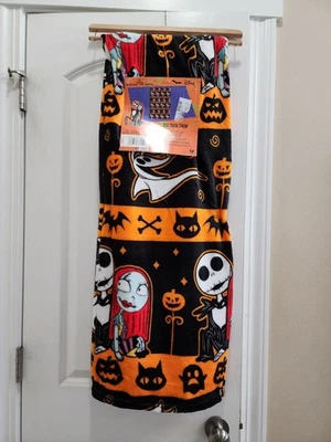 Disney Nightmare Before Christmas Silk Touch Throw Blanket Jack Sally New 50x70  Foto 1 de 2