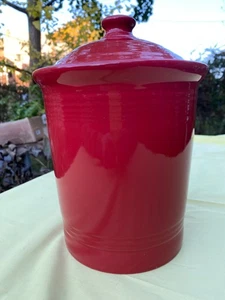 Fiesta Fiestaware 3 Qt. Large Canister Crock w/ Lid Scarlet Red - Picture 1 of 5