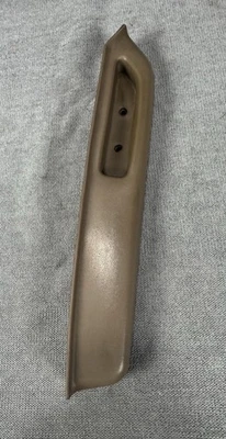 Blazer lado del conductor 86-94 Chevy S10 GMC S15 Jimmy panel de puerta reposabrazos agarre marrón Foto 1 de 4