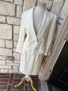Executive Collection vintage Business Skirt Suit ivory  Size 12?ML?see measures - Picture 1 of 8