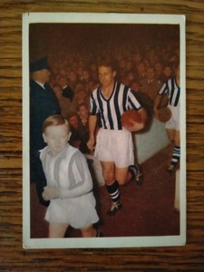 Ray Barlow West Brom #5 Chix Confectionery Famous Footballers 1960