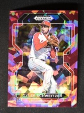 2022 Prizm Draft Picks Base Burgundy Cracked Ice #PDP161 Tyler Schweitzer /23