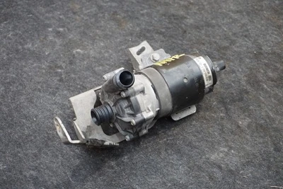 Auxiliary Engine Coolant Pump 392022010 Mercedes ML350 ML450 ML63 AMG 2007-11 - Image 1 of 4