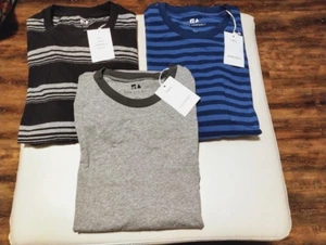 KOSTENLOSE MONTAGE Herren-T-Shirts mit Tasche Größe Large - 3 davon (neu mit Etikett)!! - Bild 1 von 6
