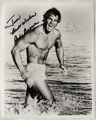 Reb Brown Signed Captain America Photo - 8x10 Sci-Fi Actor Autograph Inscribed Cover