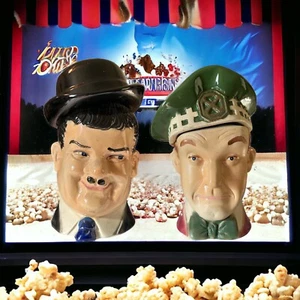 Rare Vintage 1976 Laurel And Hardy Whiskey Head Bottles Golden Age of Hollywood - Picture 1 of 24