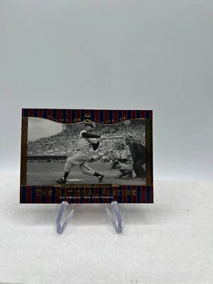 Joe DiMaggio 2001 Upper Deck Hall of Famers #69 New York YANKEES - Image 1 of 2
