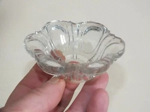 Bobèche ancienne en cristal moulé - haute pour lampe ou bougeoir - Imagen 1 de 4
