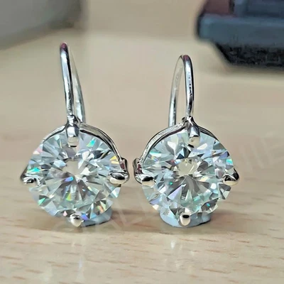 Black Friday! Pendiente colgante solitario de diamantes cultivados en laboratorio de 3 quilates de oro blanco de 10 quilates Foto 1 de 4