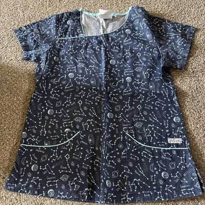 Blusa Médica Estampada Horóscopo Azul Marca U A Talla Mediana Foto 1 de 3