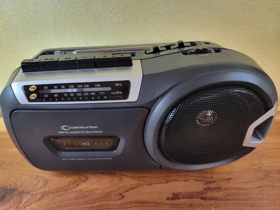 Radio AM/FM portátil Centurion de colección reproductor de casete individual grabadora C729G nuevo en caja Foto 1 de 4