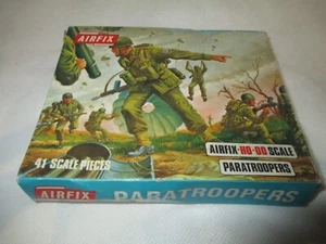 AIRFIX 1:76 FALLSCHIRMJÄGER - Bild 1 von 2