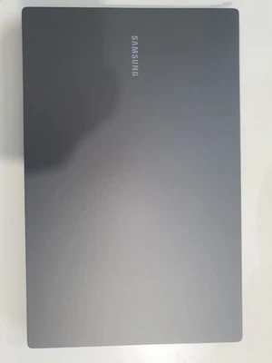 Pc portatile - Samsung Galaxy Book 4 - SSD 256GB, Windows 11 Home, RAM 8GB - Immagine 1 di 4