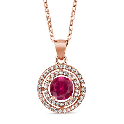 Colgante redondo de plata chapado en oro rosa de 18 quilates con cadena con rubí creado rojo de 1,64 quilates Foto 1 de 3