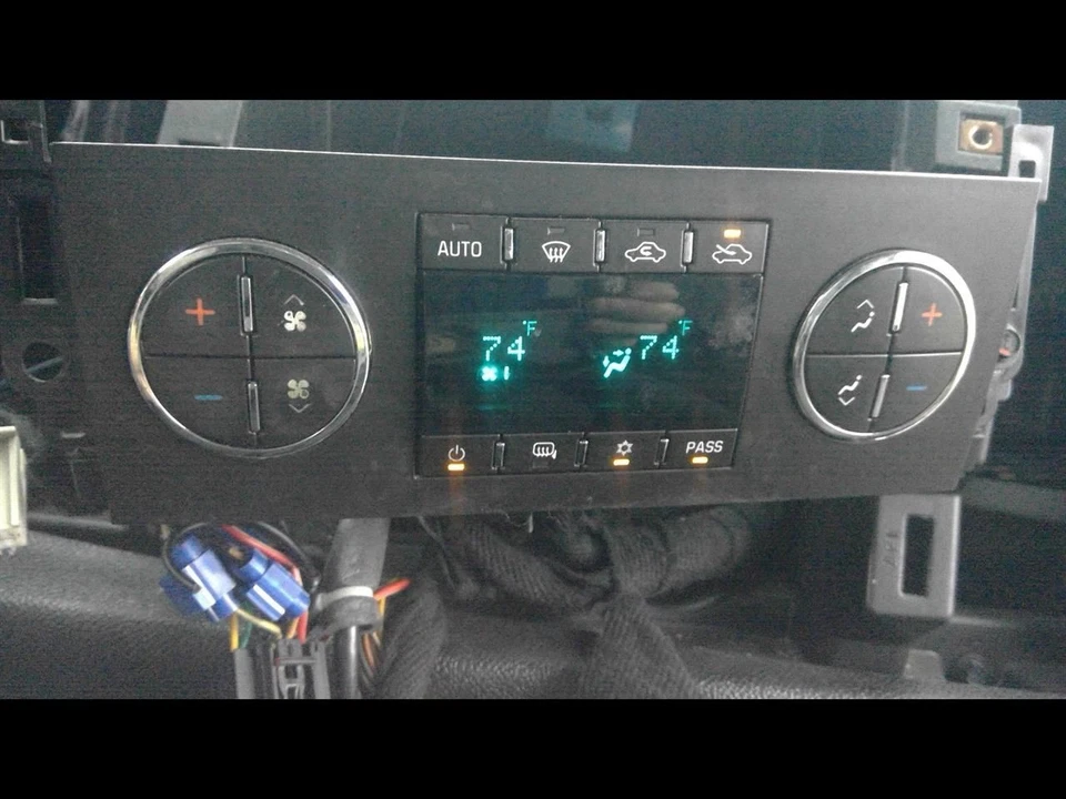 GMC Sierra 2500 2012-2014 calefacción de aire acondicionado control de temperatura (opt CJ2) Foto 1 de 4