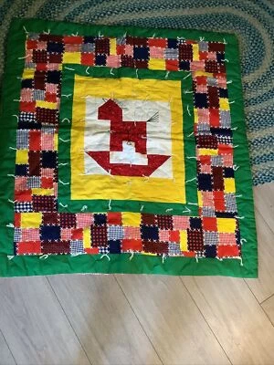 Edredón de regazo hecho a mano para caballo mecedor de 40” x 36” ~ colgante de pared ~ muy colorido Foto 1 de 4