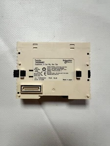 SCHNEIDER TWDDRA8RT Plc Module - Picture 1 of 3