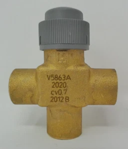 Honeywell V586A2020 3-Way Valve - Picture 1 of 7