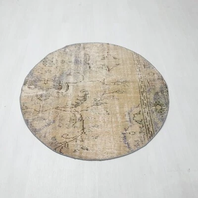 Geometric Circle Wool Rug, Handwoven Turkish Round Carpet , 3.6x3.6 Feet - Image 1 of 4