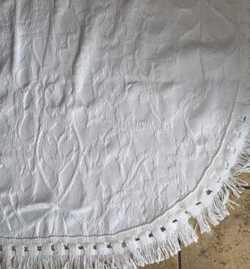 Copriletto Crown Crafts bianco floreale matelasse cotone bordo frangia USA 82x102" - Foto 1 di 8