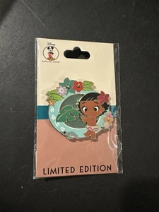 Disney DEC Moana Serie Baby Moana Pin LE 250 Cast Exclusive Limited Edition - Bild 1 von 2