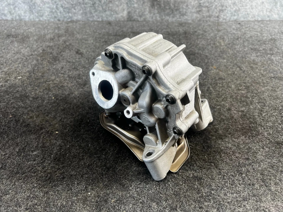 BMW 2010-2019 E70 E71 F10 F02 F13 N63 S63 MOTOR BOMBA DE ACEITE ACCIONAMIENTO OEM EP Foto 1 de 4